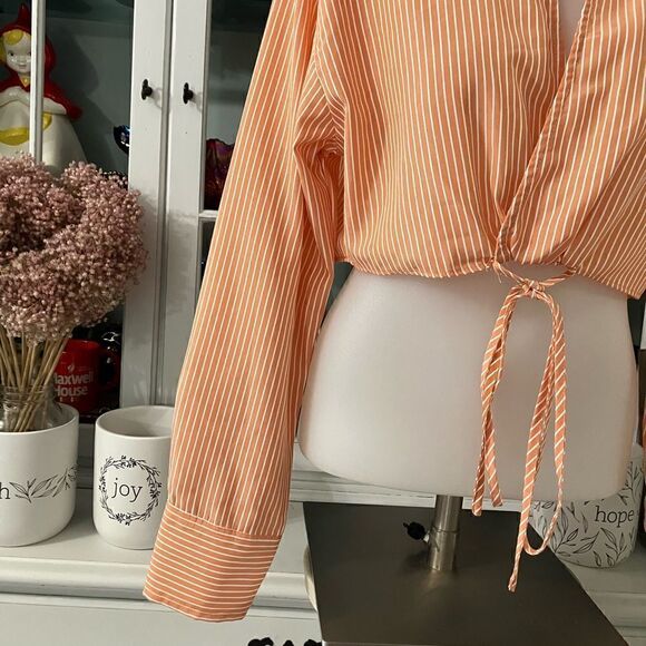Cropped Blouse Orange & White Sz Small - Picture 4 of 9